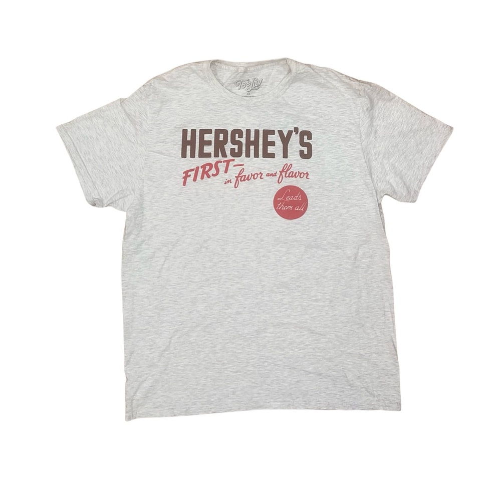 TEE LUV - Vintage Hersheys “First in Favor & Flavor” Short Sleeve Tee Shirt